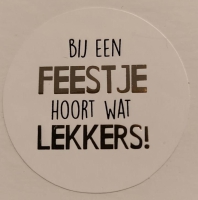 Wenssticker "Bij een feestje hoort wat lekkers"